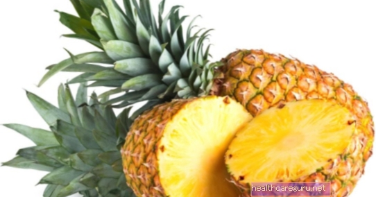 7 utrolige helsemessige fordeler av ananas